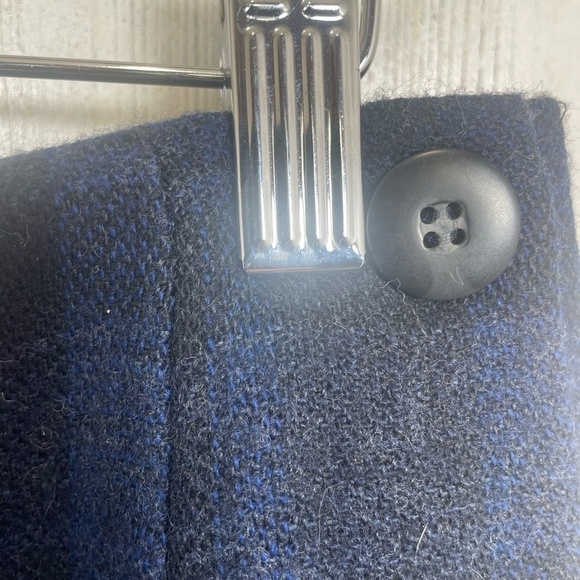 Talbots Vintage Wrap Skirt size 10 Dark Blue Black Plaid 100% Wool Office Preppy - Picture 2 of 7